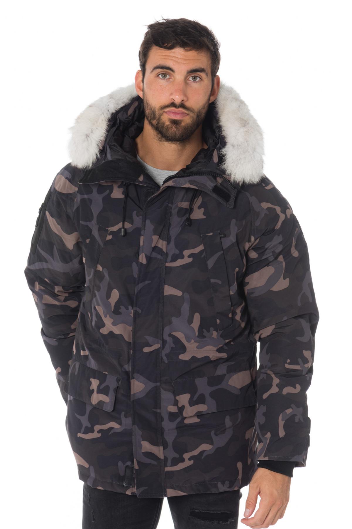 Helvetica camouflage print and white fur parka - Image n°3