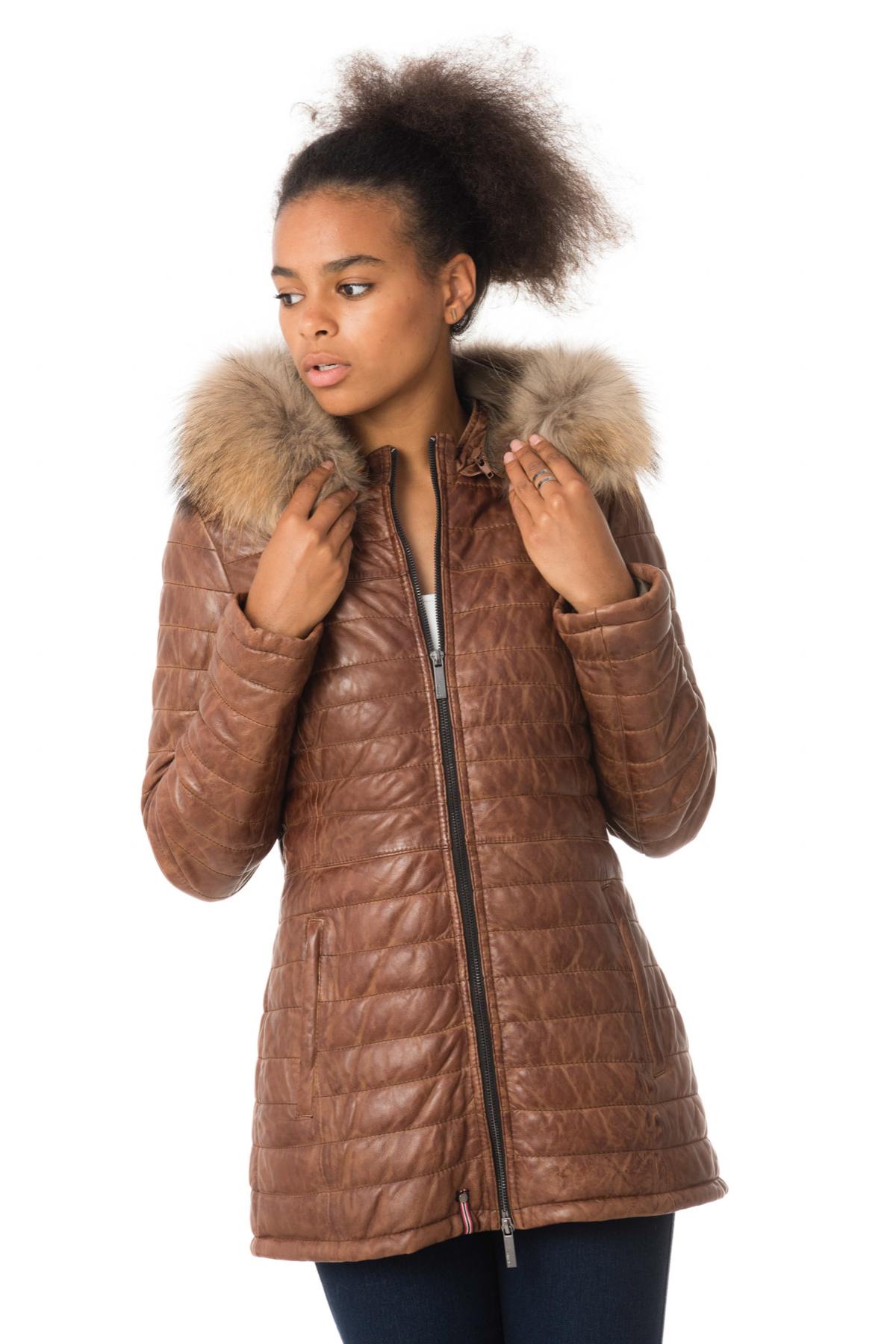 Women's mid-length down jacket in sheepskin leather - Image n°4