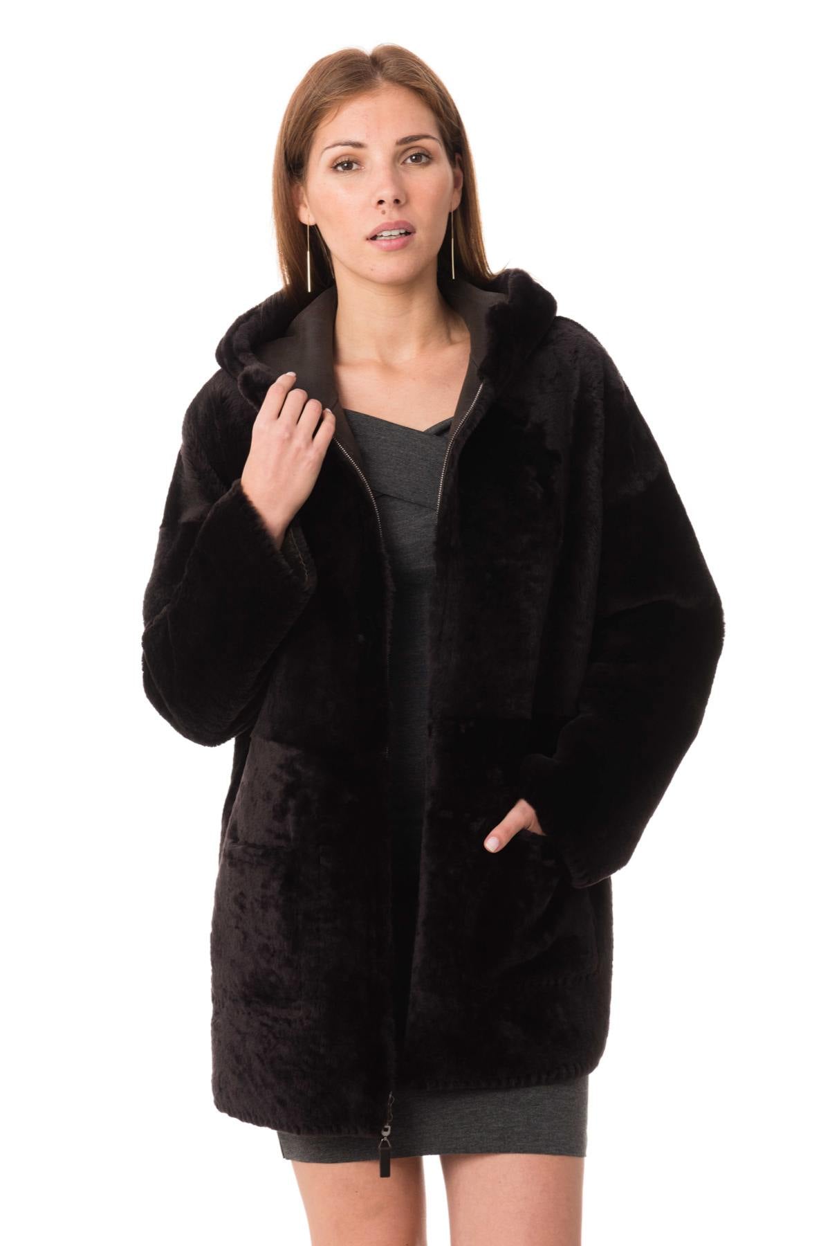 Brown reversible shearling coat - Image n°1