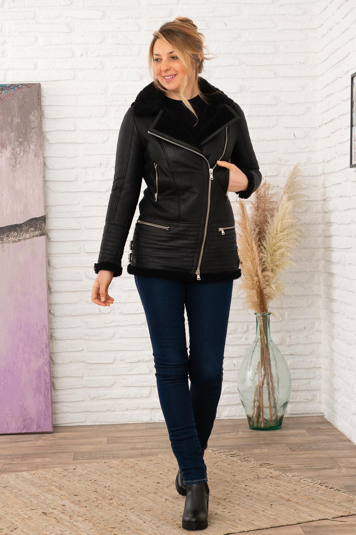 Women's shearling jacket - Image n°2