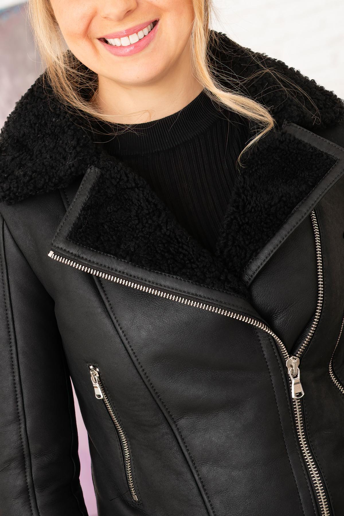 Women's shearling jacket - Image n°8