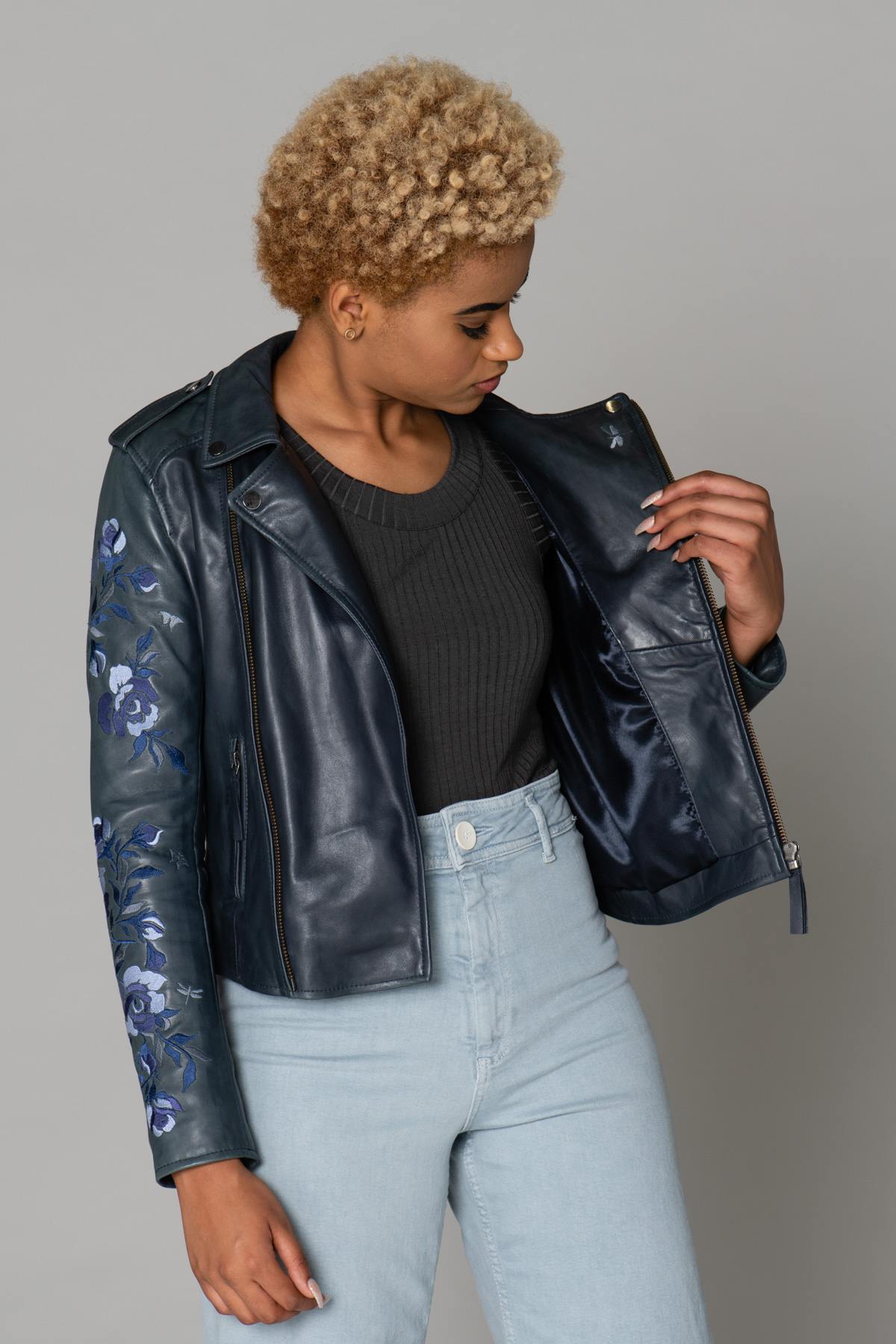 Blue Biker Jacket with embroidered sleeves - Image n°7