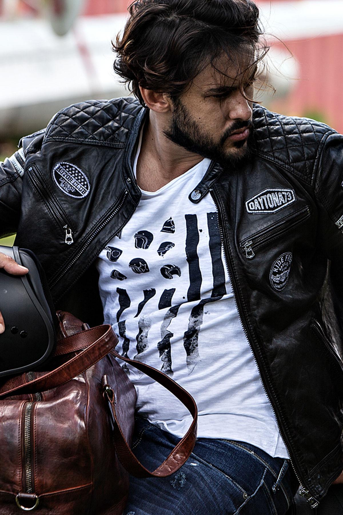 Black leather biker jacket with patches - Image n°9