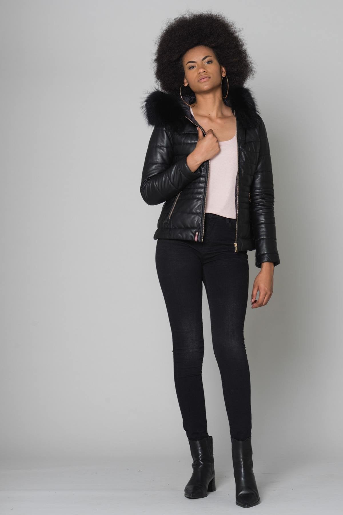 Women's down jacket in black sheepskin leather with black raccoon fur - Image n°2