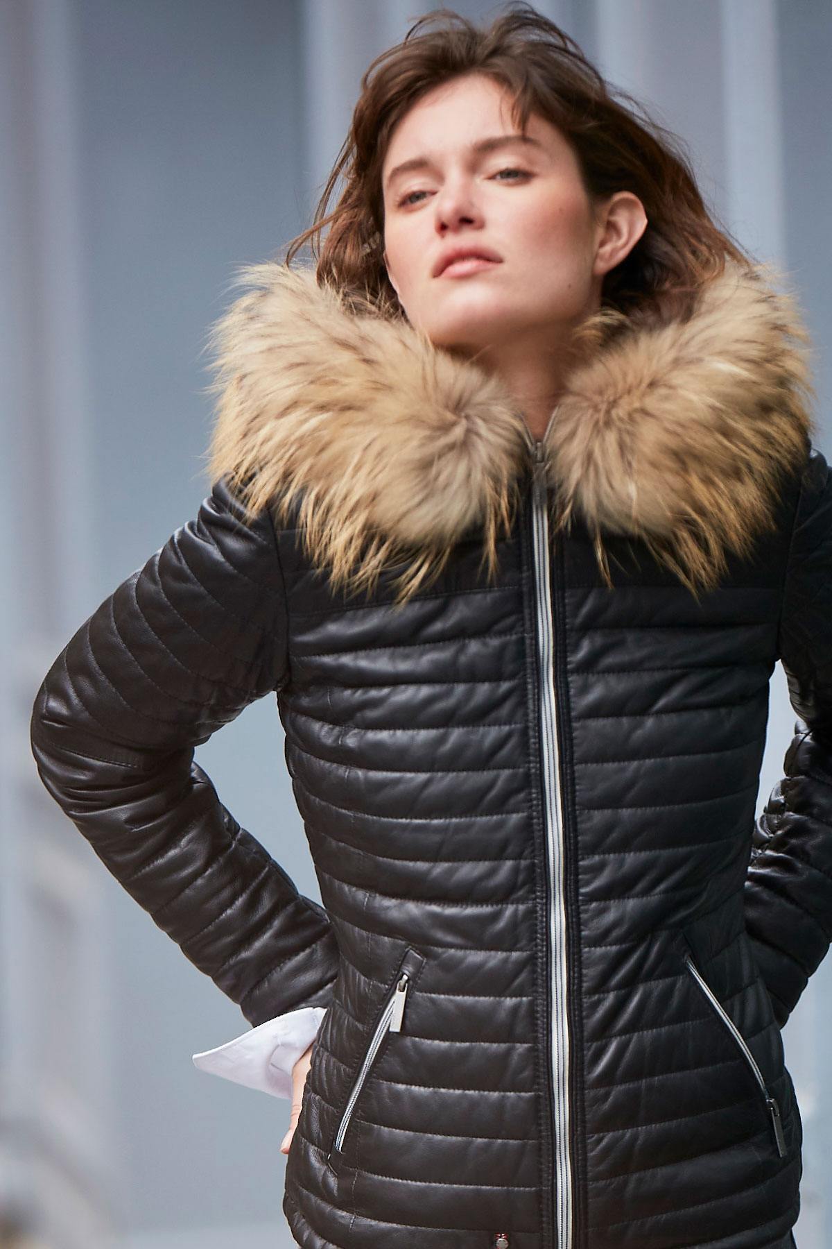 Oakwood jacket in black sheepskin - Image n°9