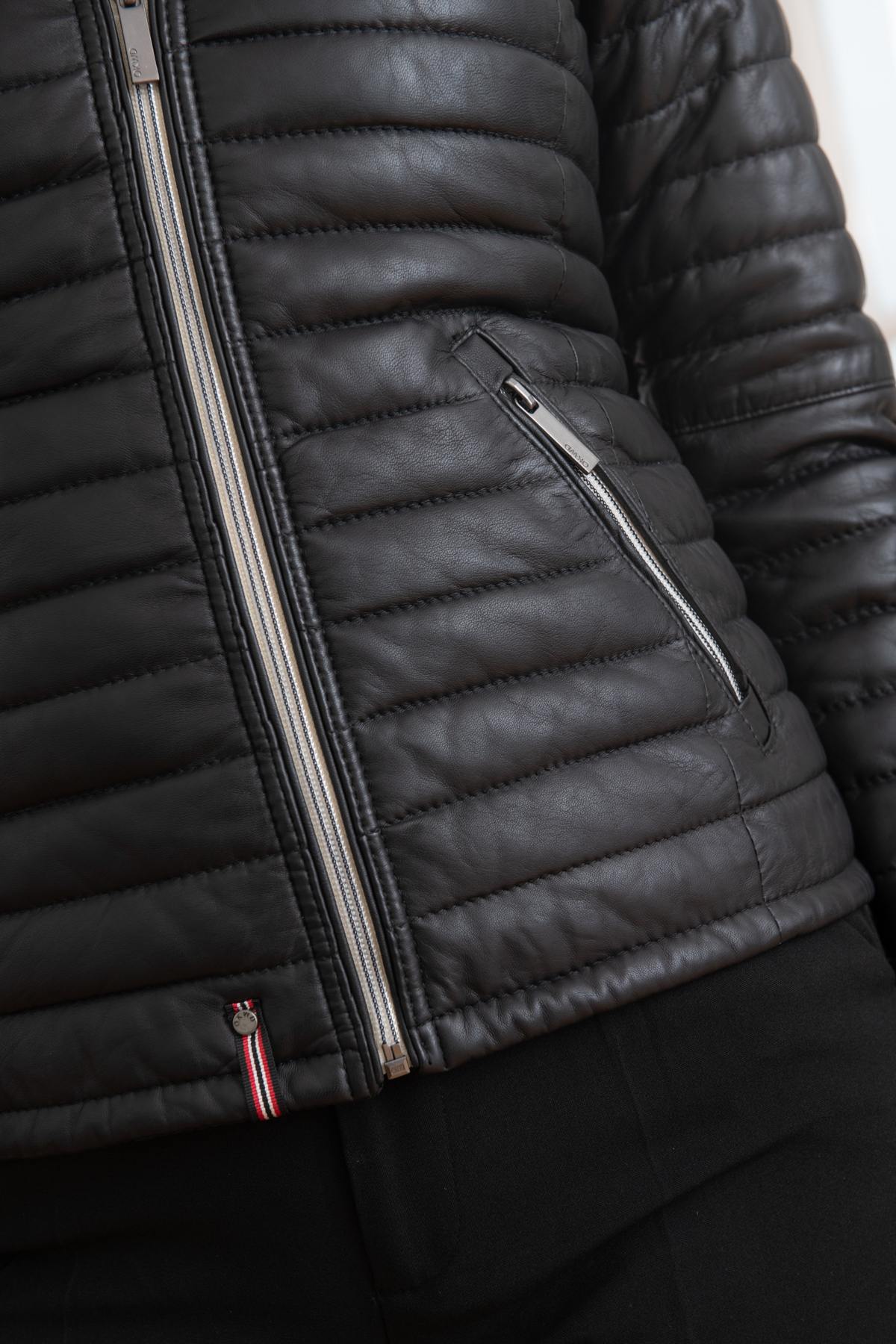 Black shiny effect sheepskin down jacket - Image n°8