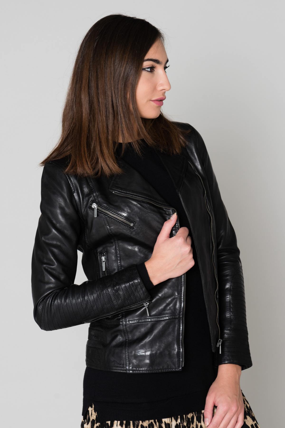 Rose Garden Women's Perfecto in Black Leather - Image n°1