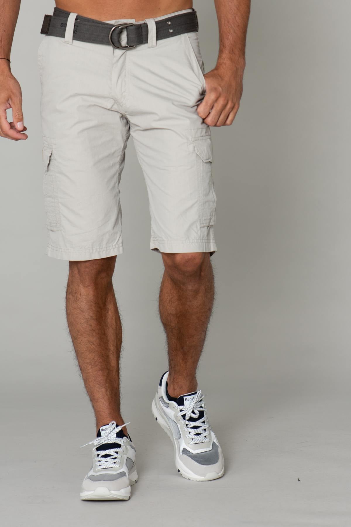 Cement gray shorts with belt - Image n°1