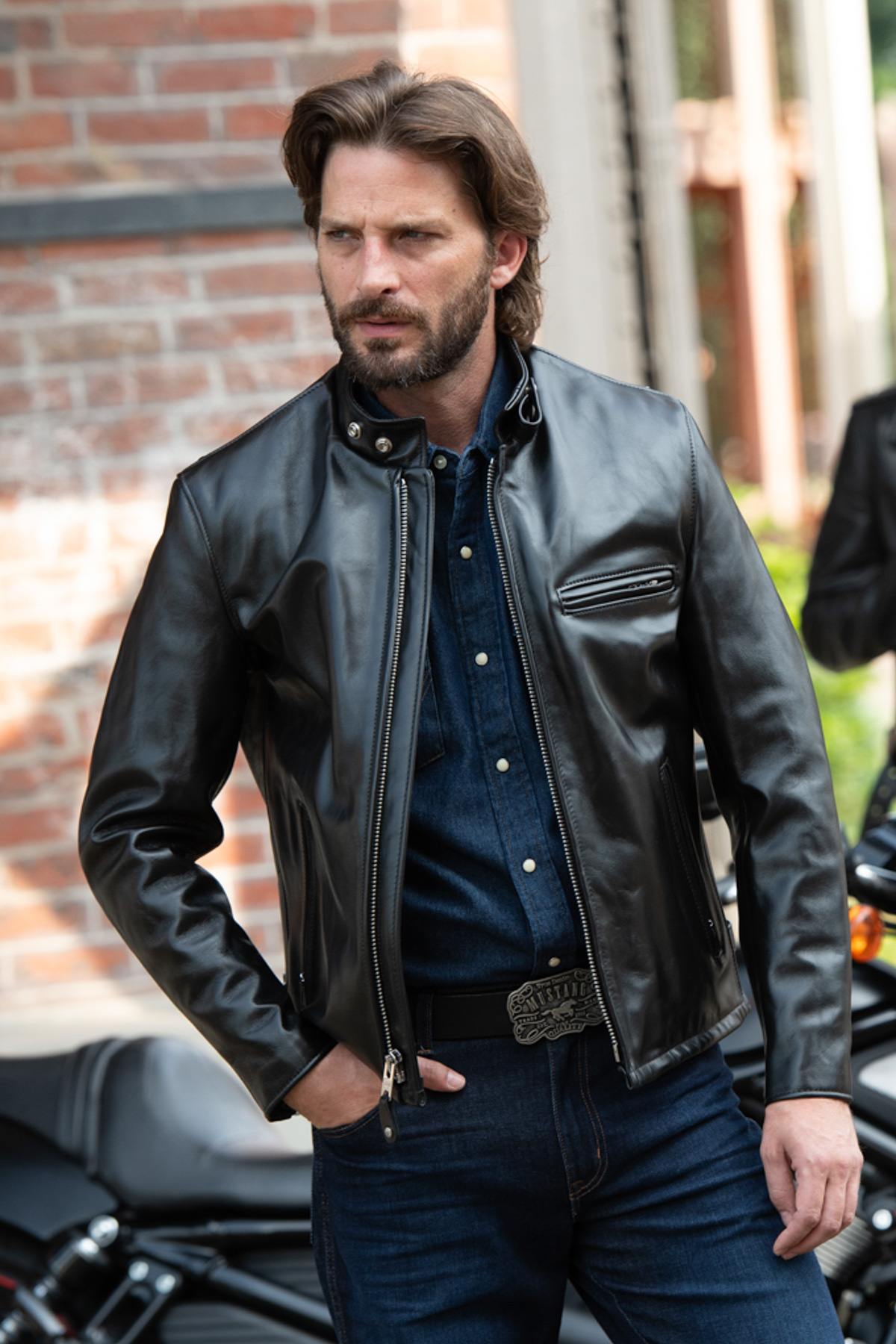 Schott men's jacket in black horse leather - Image n°5