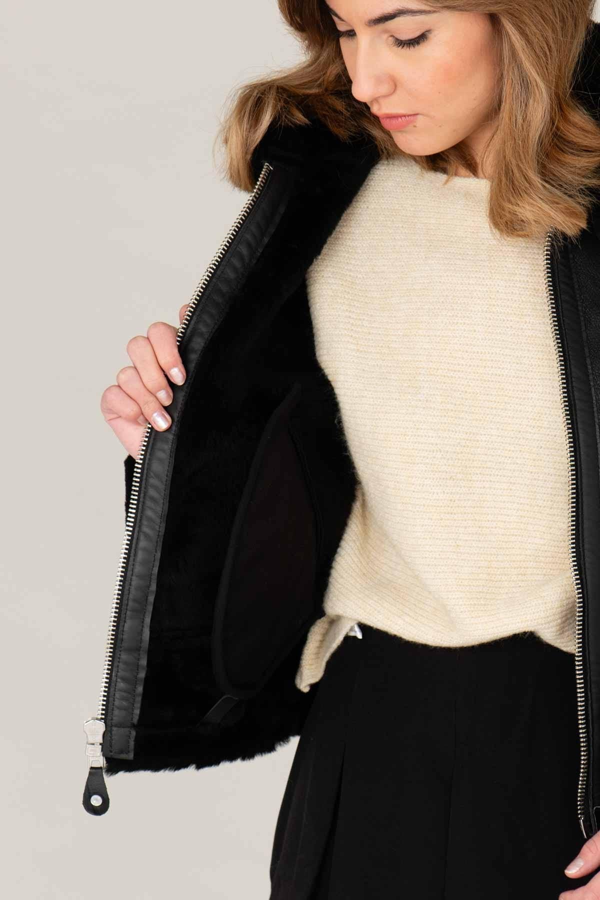 Women's bomber jacket in shearling - Image n°6