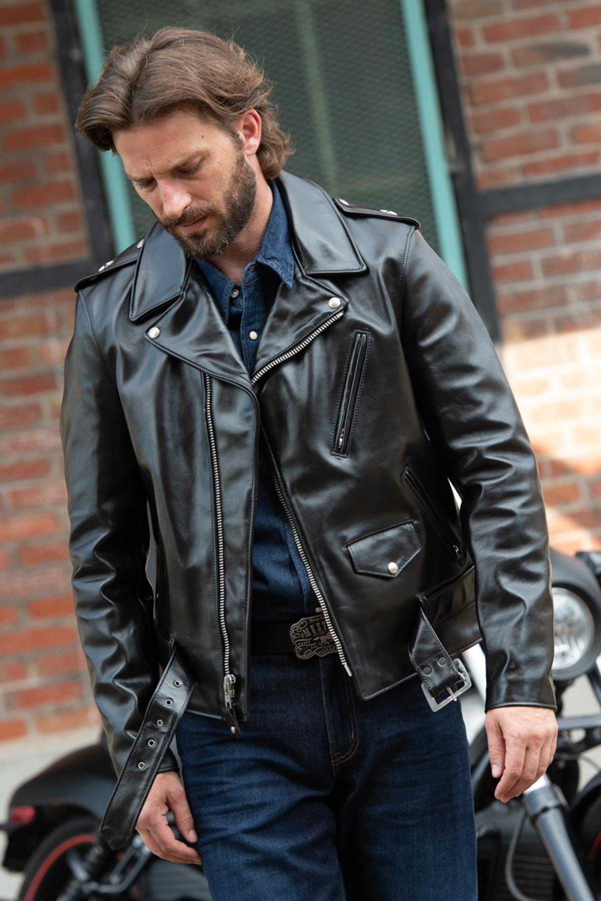 Perfecto in black horse leather - Image n°7