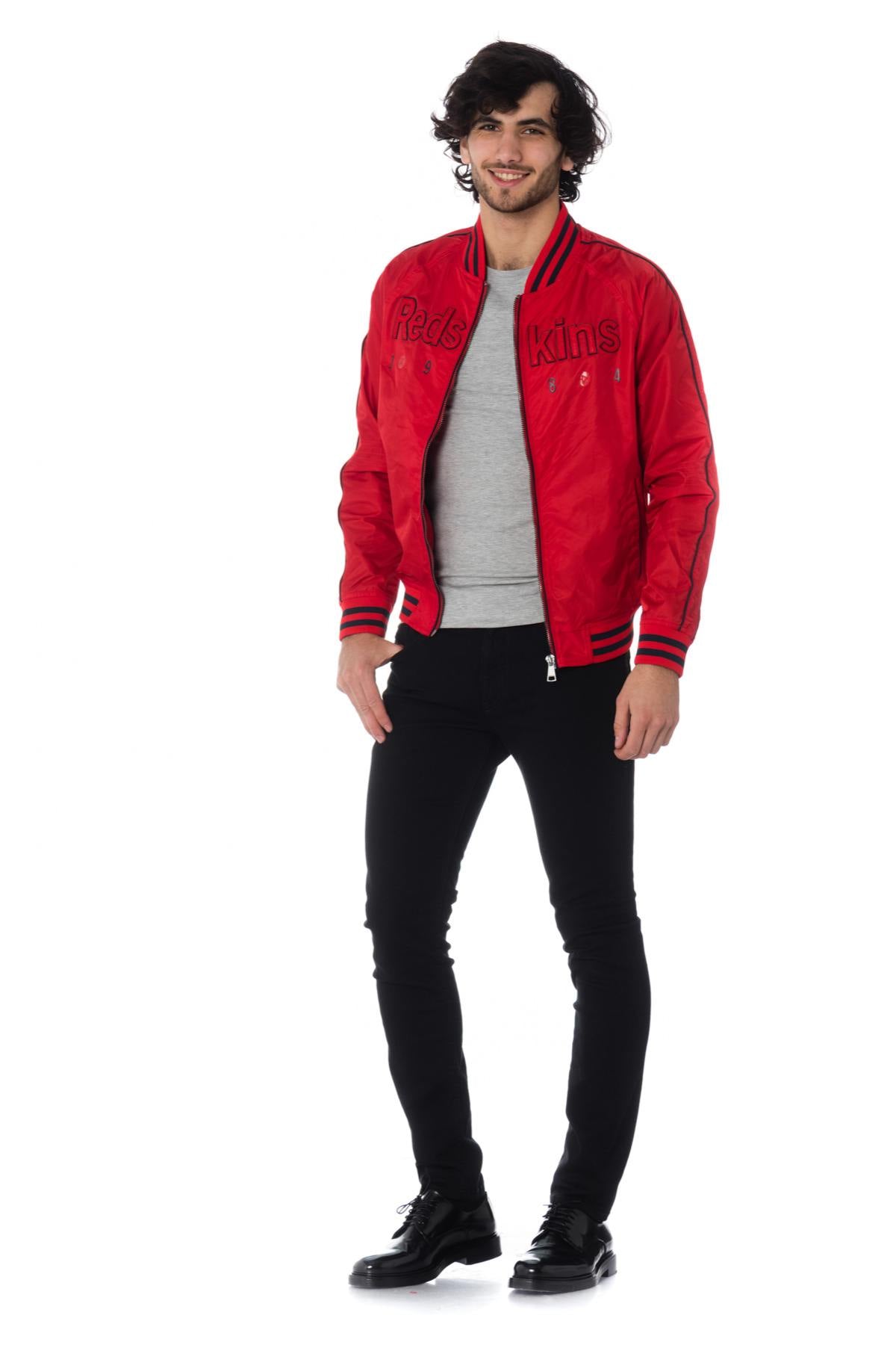 Red and black streetwear jacket - Image n°2