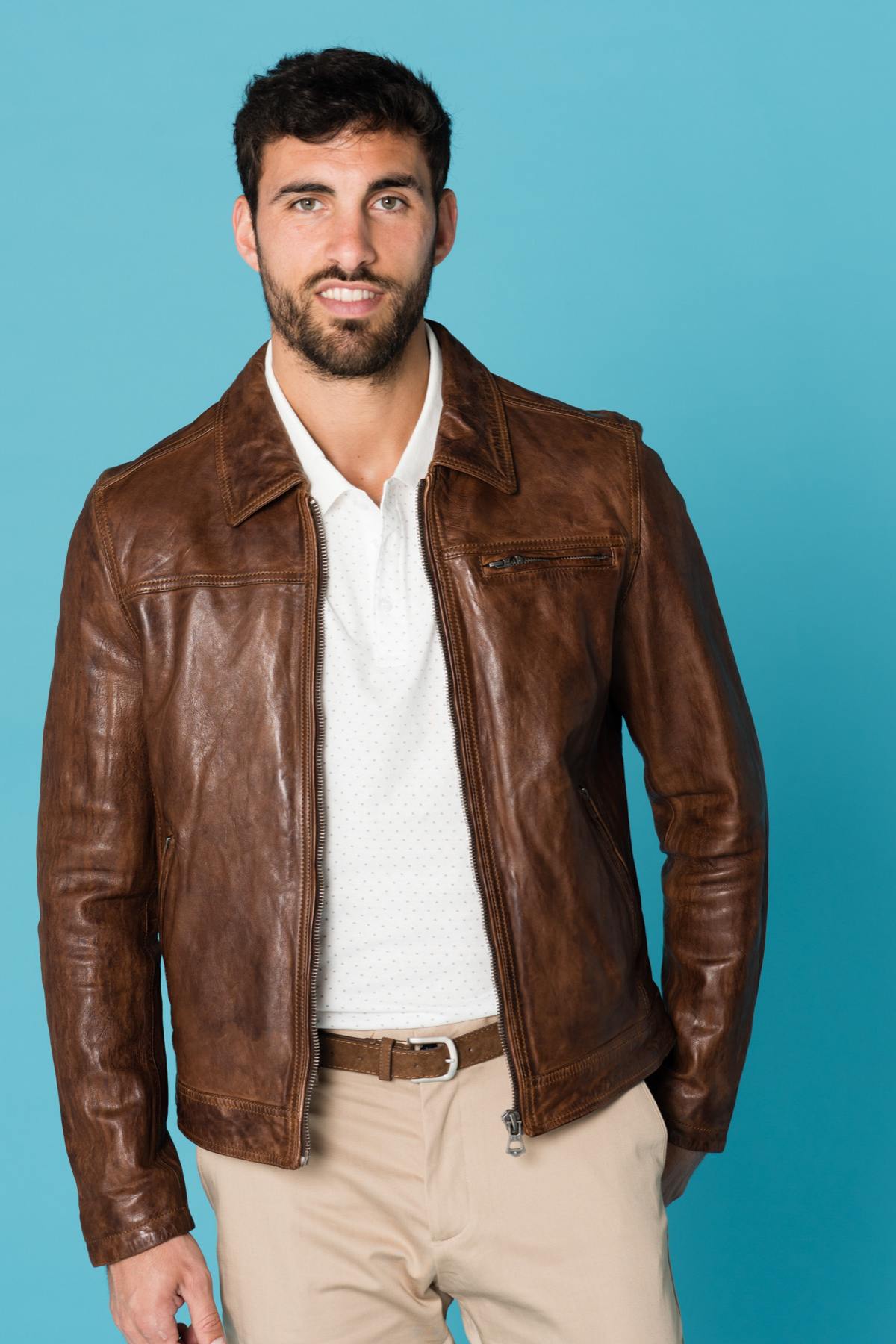 Brown leather jacket - Image n°1