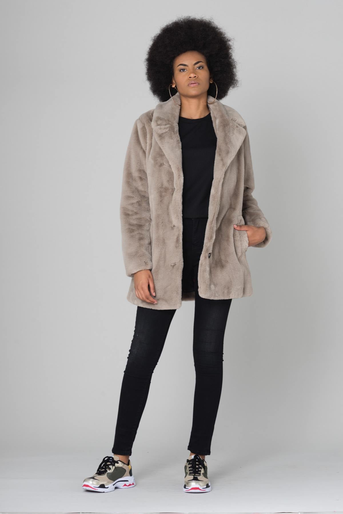 Women's beige faux fur - Image n°2