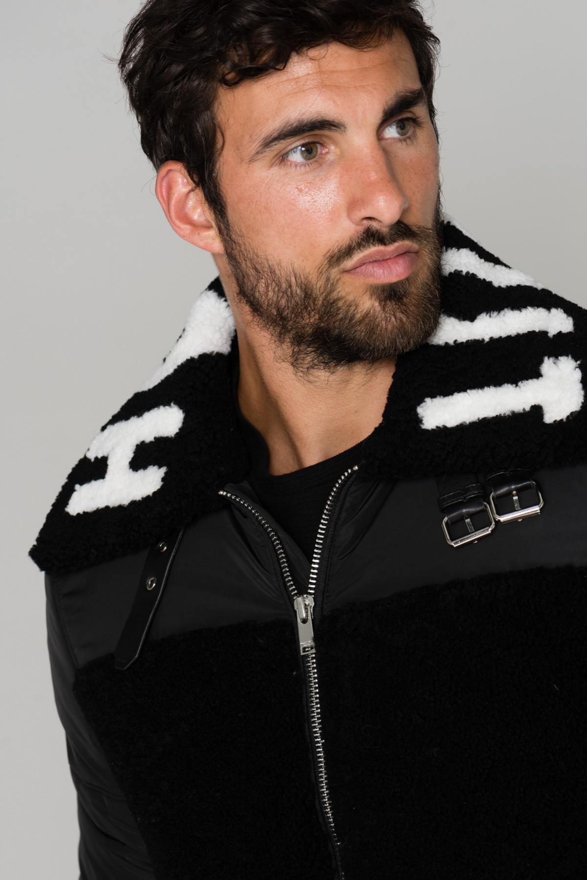 Black jacket with black fur - Image n°6