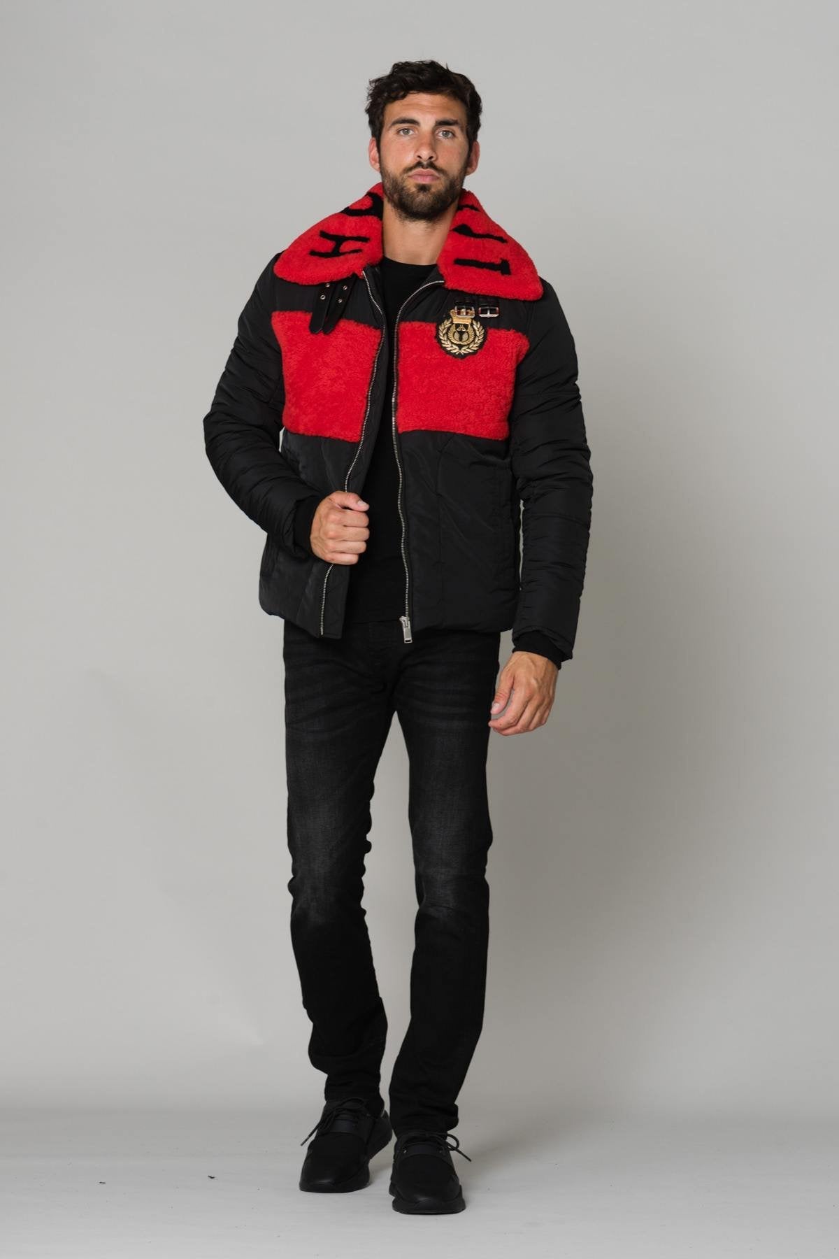 Black jacket with red collar - Image n°3