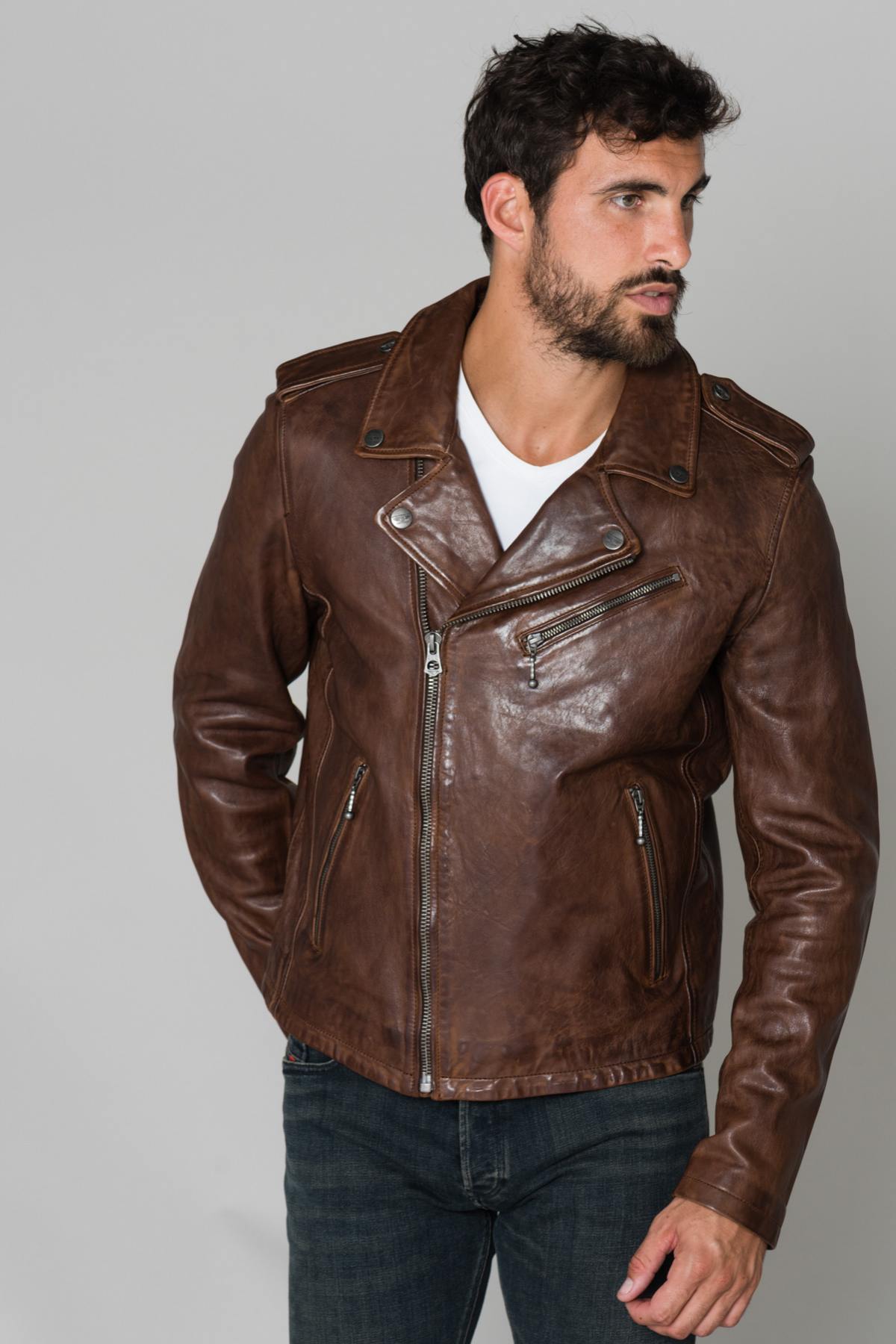 Men's dark cognac perf in lambskin - Image n°2