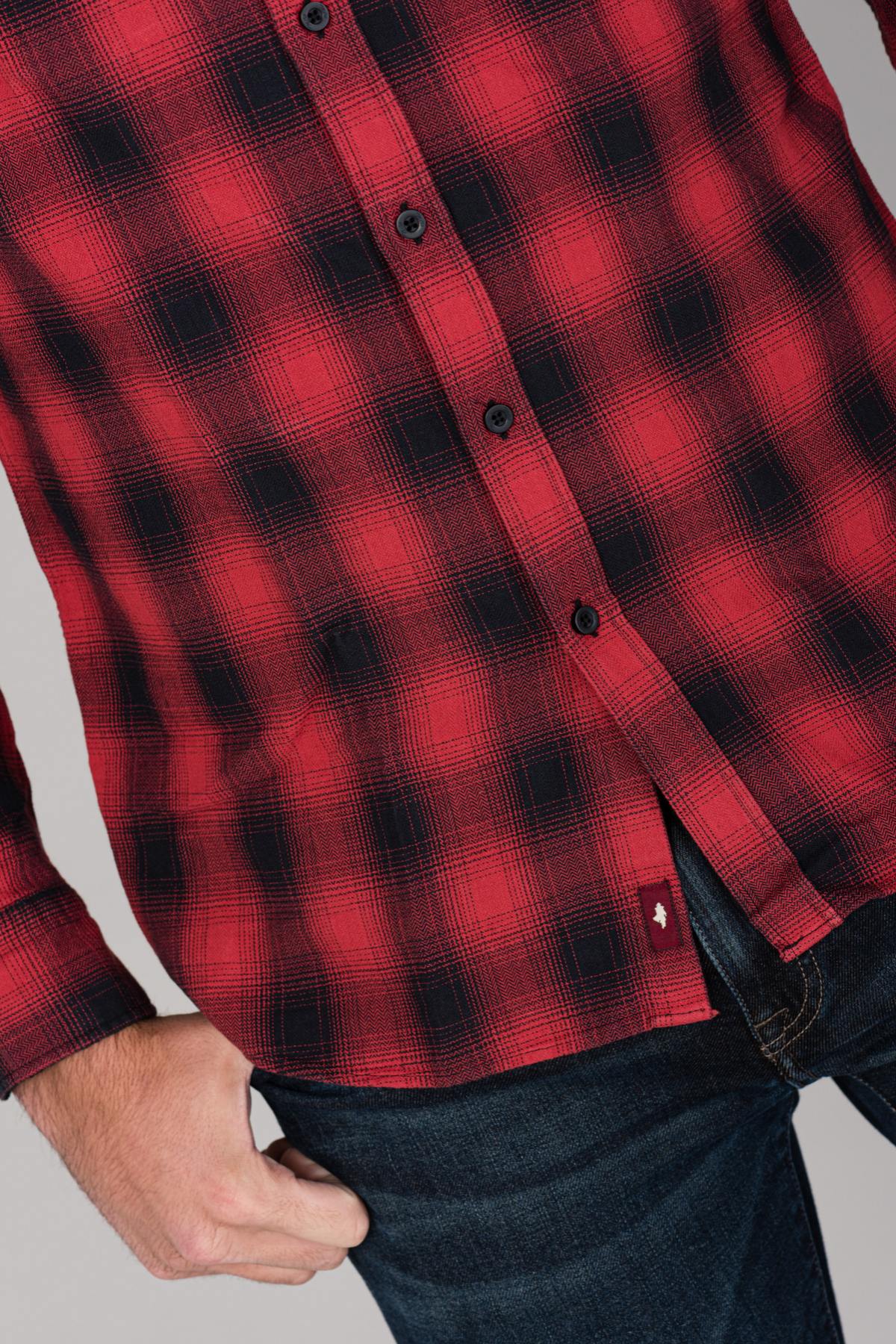 Red checkered shirt - Image n°4