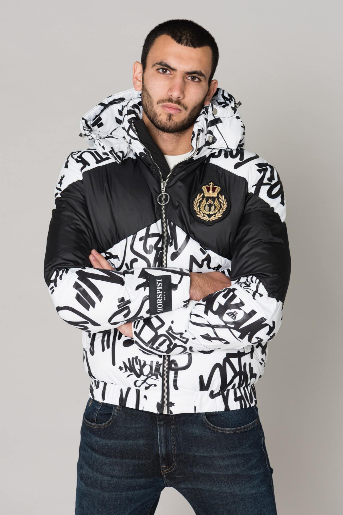 White and black polyester down jacket - Image n°1