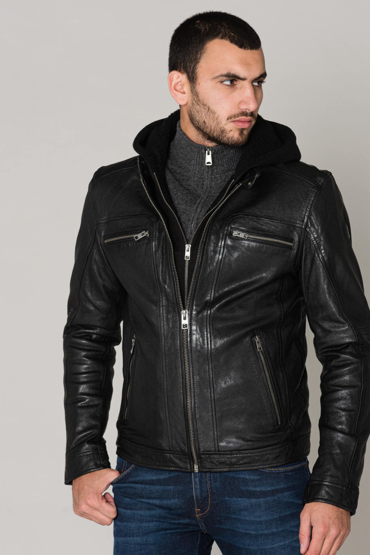  Men's black jacket with hood - Image n°5