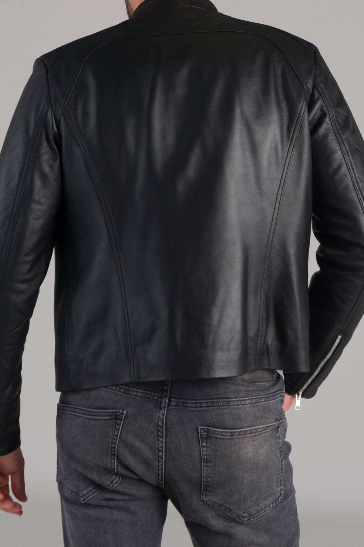 Chic leather jacket - Image n°5