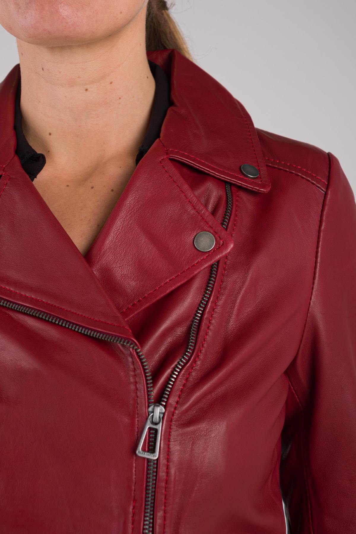 Large size red Biker Jacket for women - Image n°6