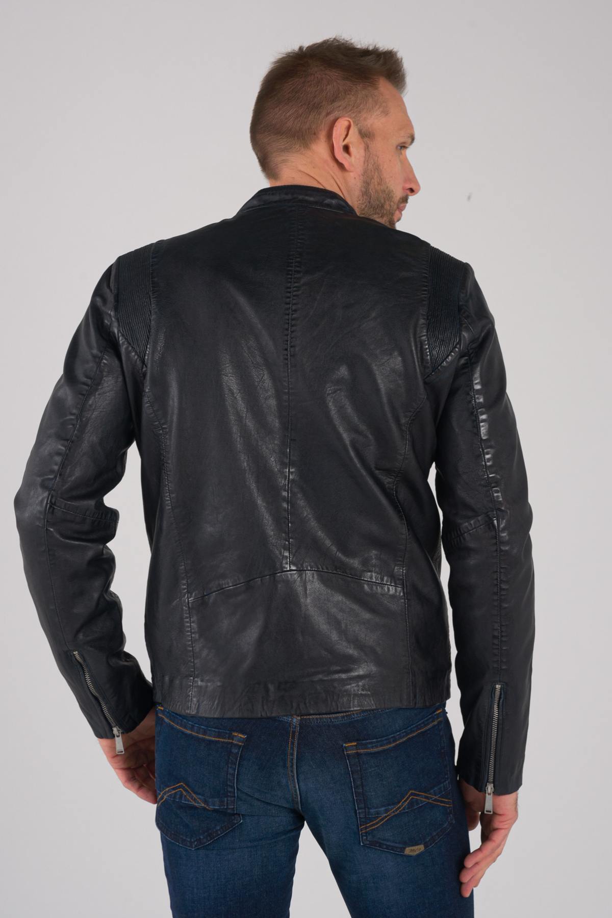 Men's blue leather jacket - Image n°5