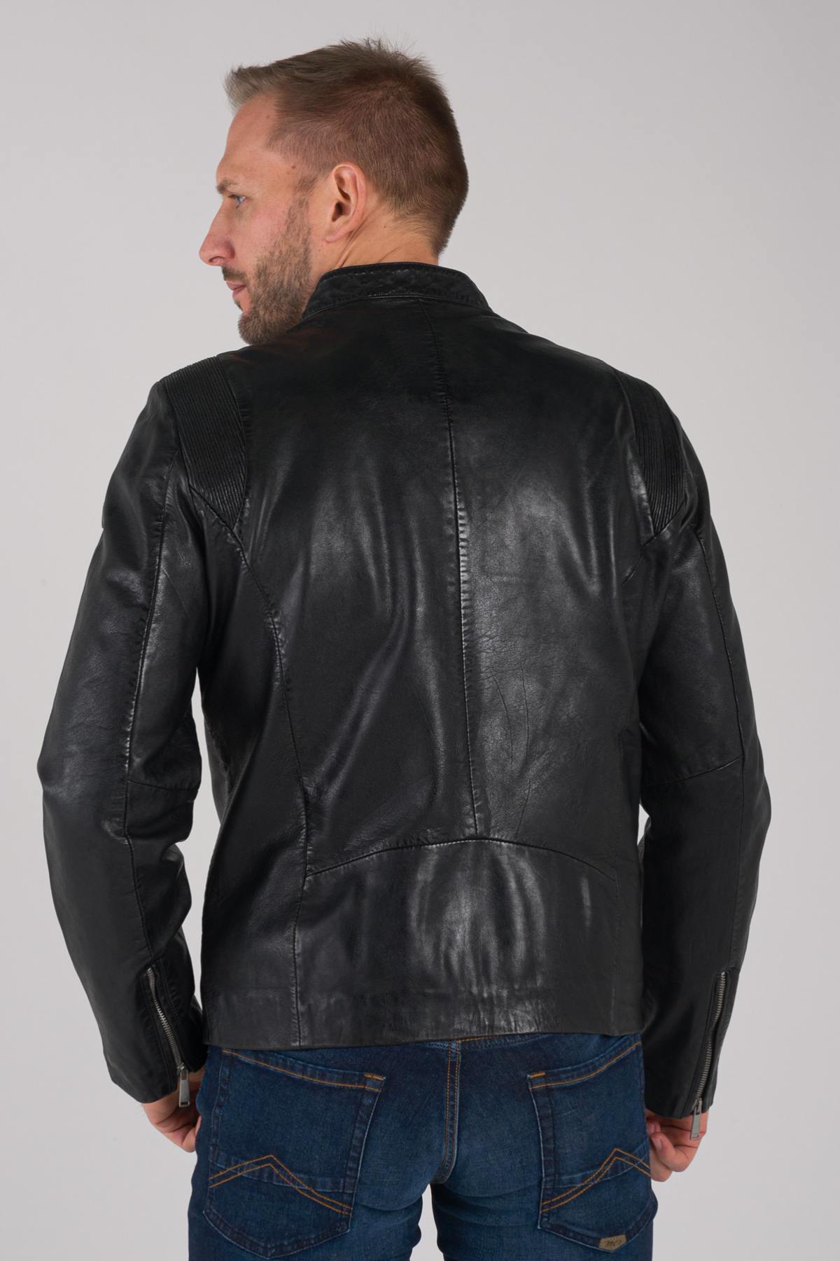 Men's black leather jacket - Image n°5