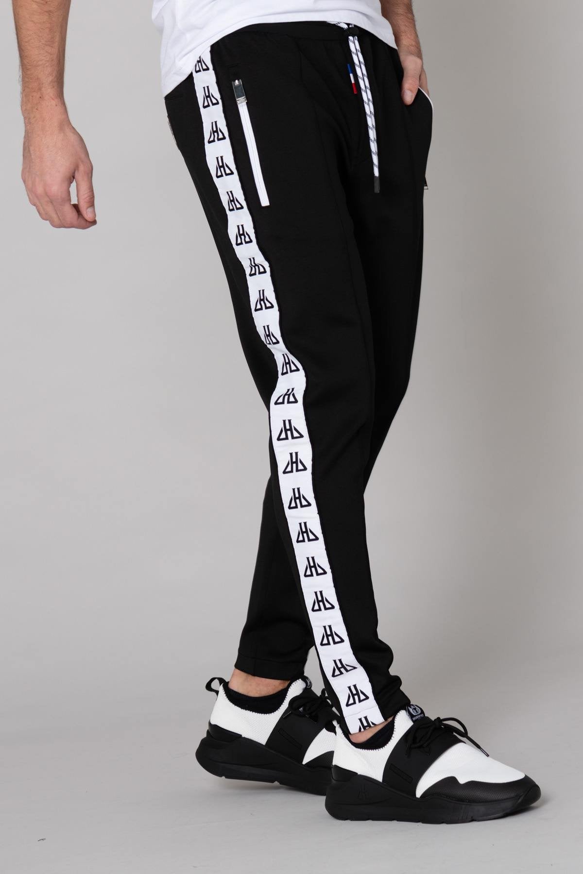 ̈Black jogging pants with white piping - Image n°3