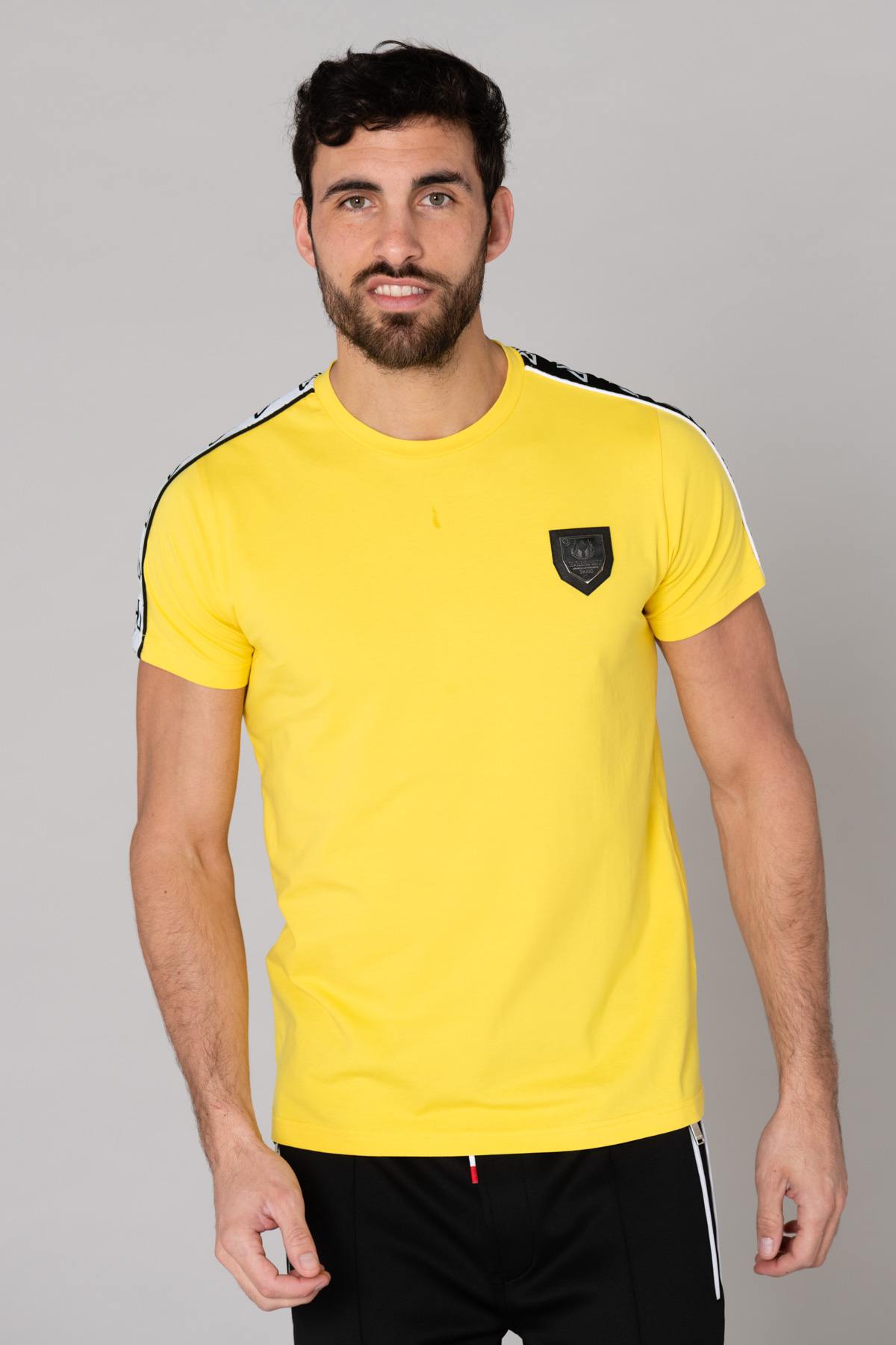 Yellow slimfit t-shirt - Image n°1