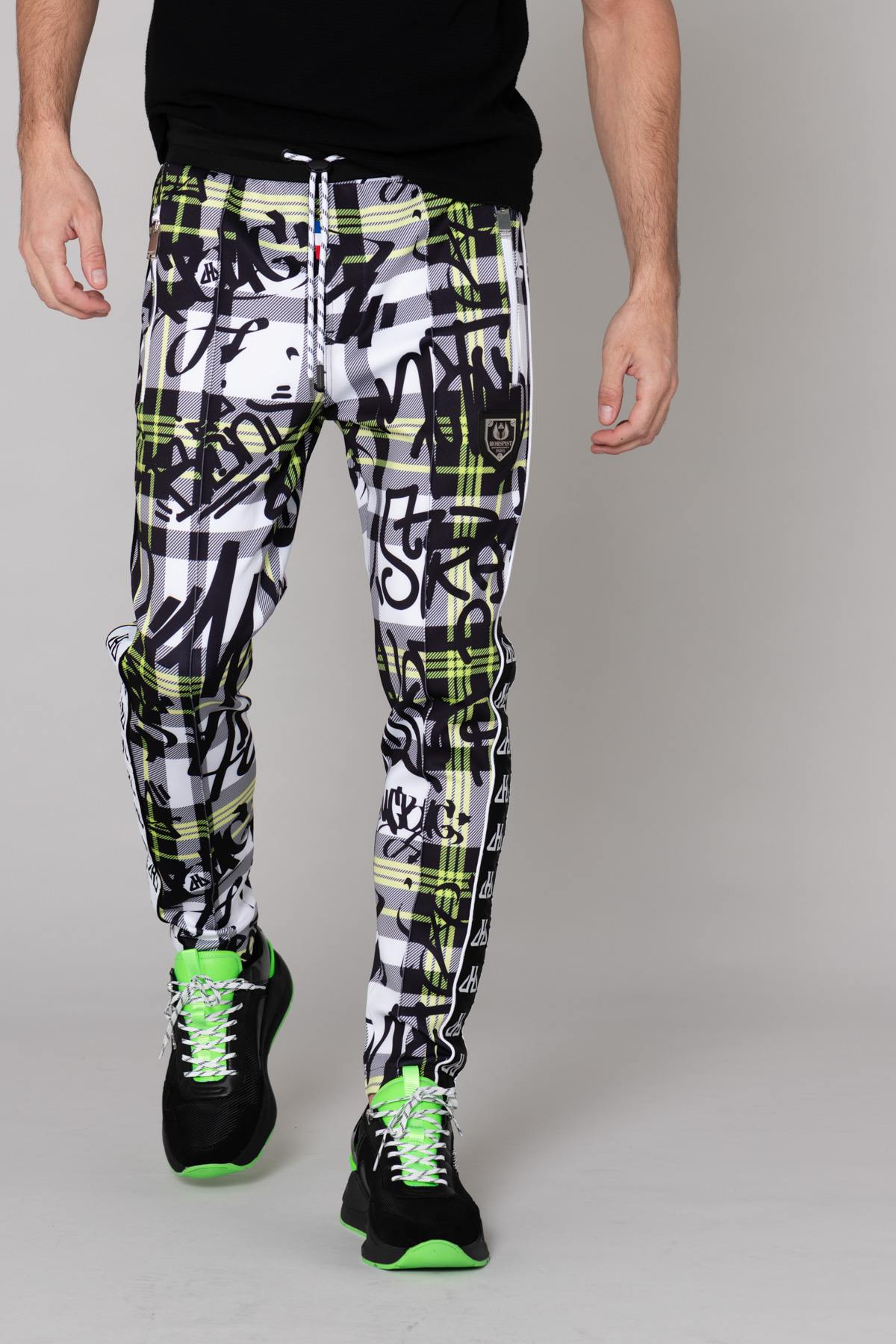 White and Black Graffiti Sweatpants - Image n°1