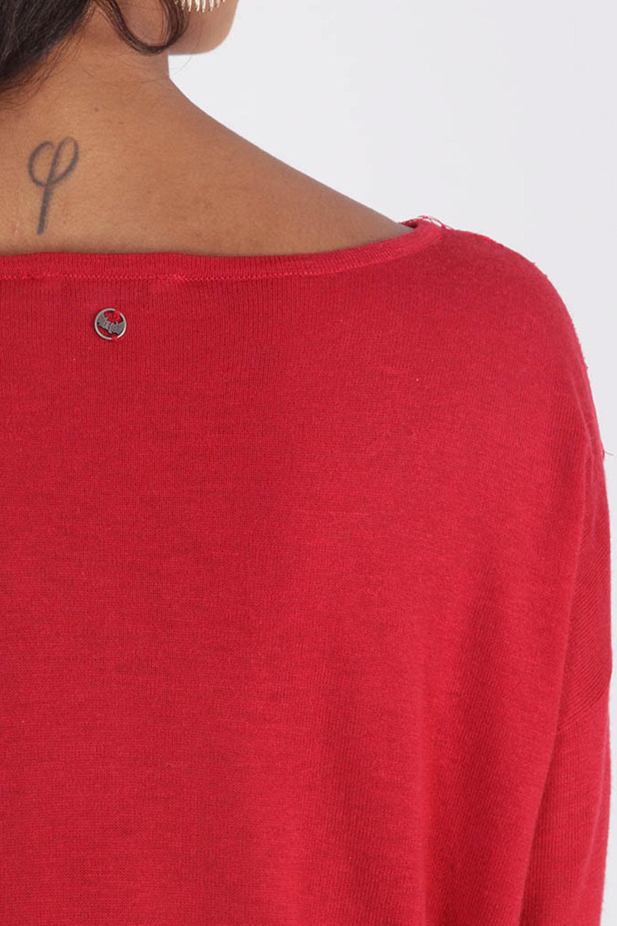 Thin red sweater with lace - Image n°5