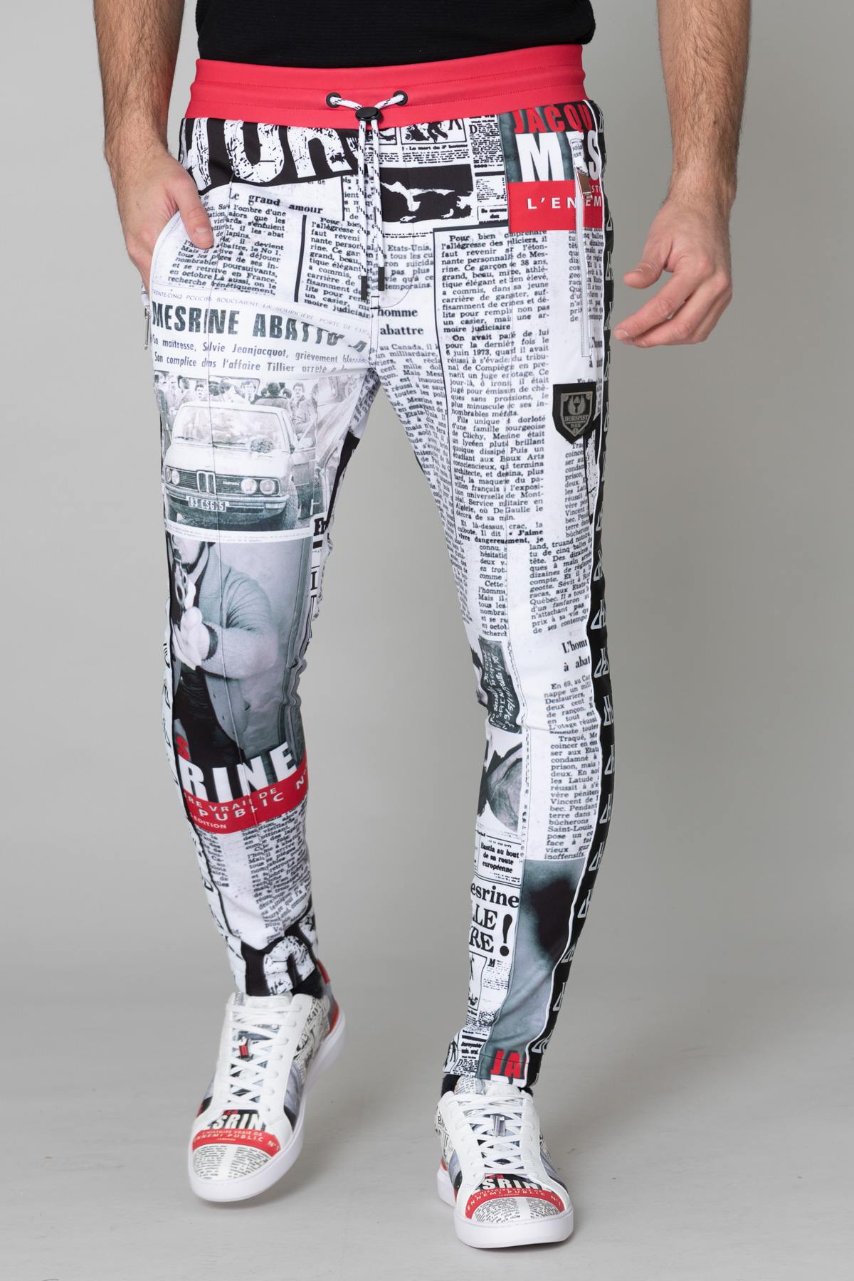 Newspaper Pattern Sweatpants - Image n°5