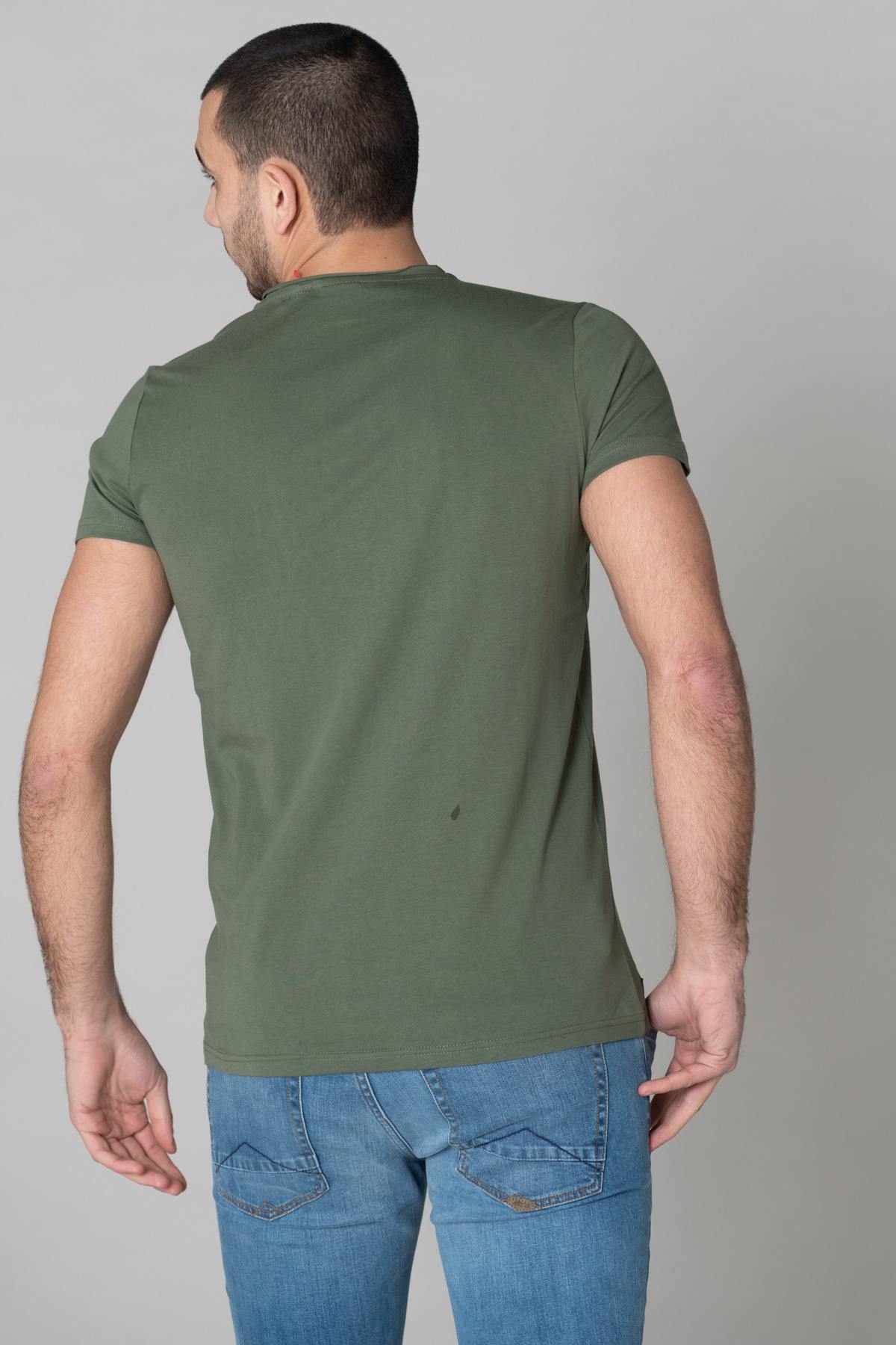 Khaki color t-shirt for men - Image n°3