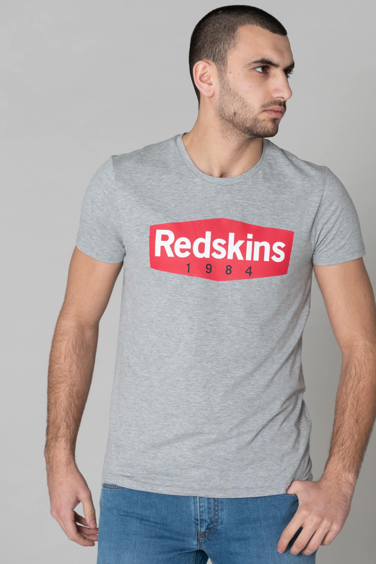 Gray round-neck T-shirt and red logo - Image n°1