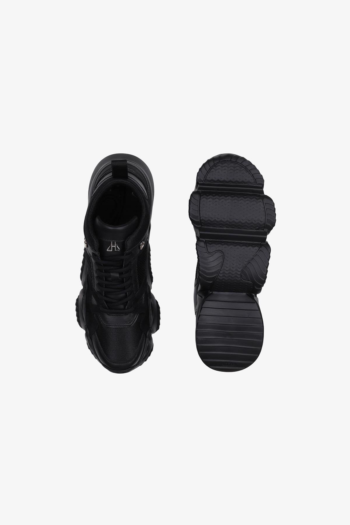 Black luxury sneakers - Image n°2