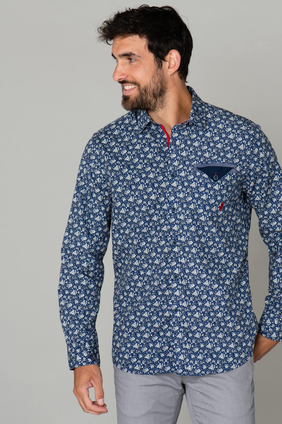 Men's blue shirt with white pattern - Image n°3