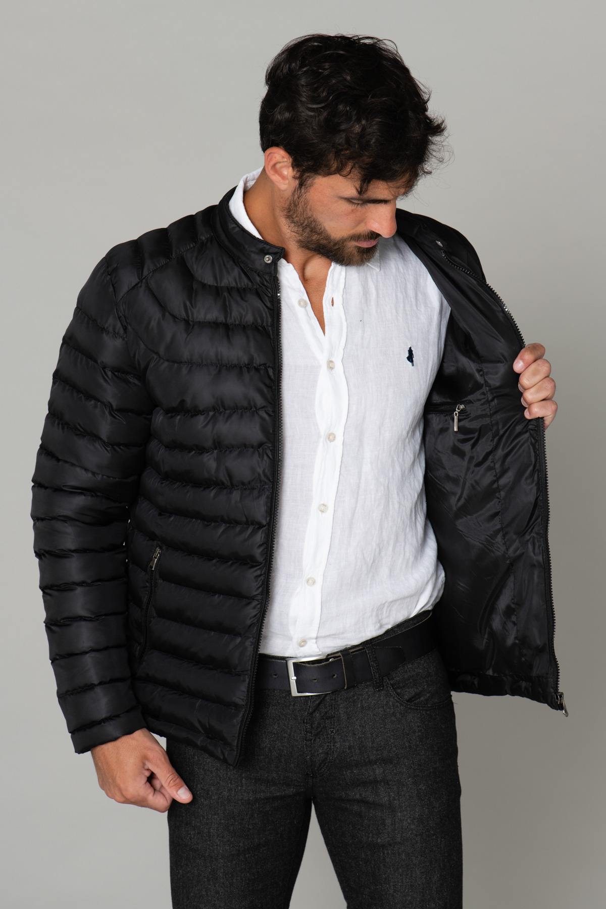 Chic black down jacket for men - Image n°4