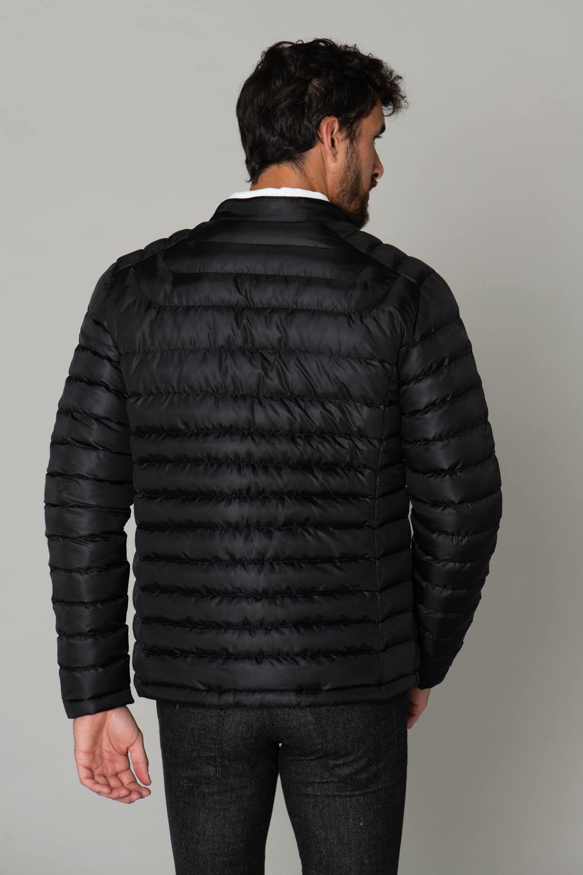 Chic black down jacket for men - Image n°5