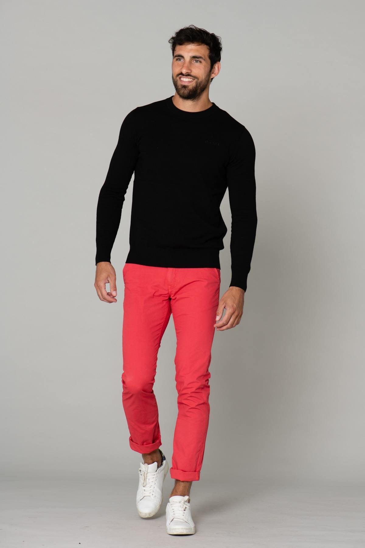 Men's red chino pants - Image n°2