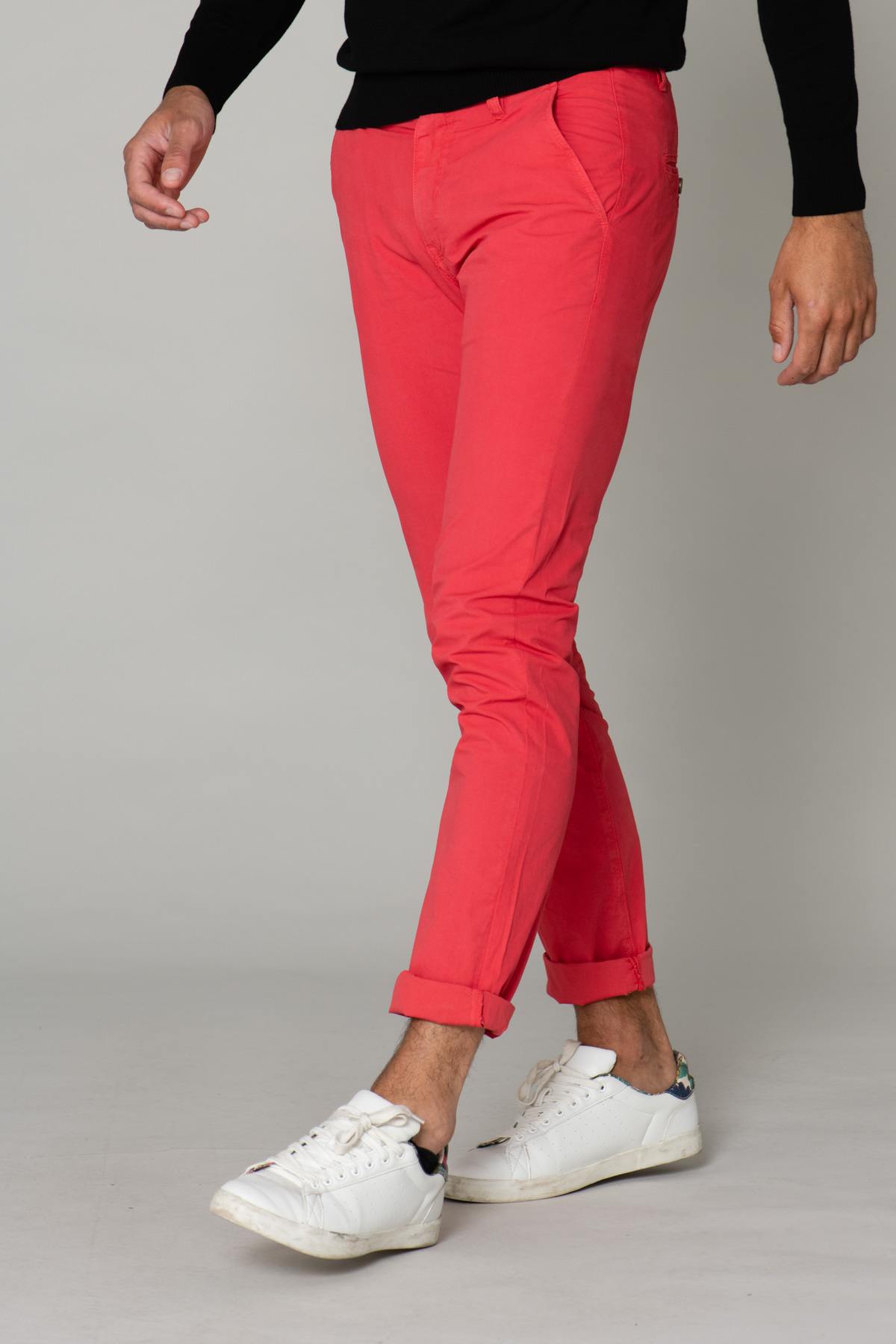 Men's red chino pants - Image n°4