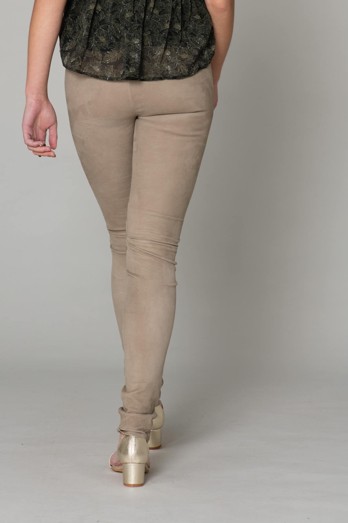 Slim suede pants - Image n°4