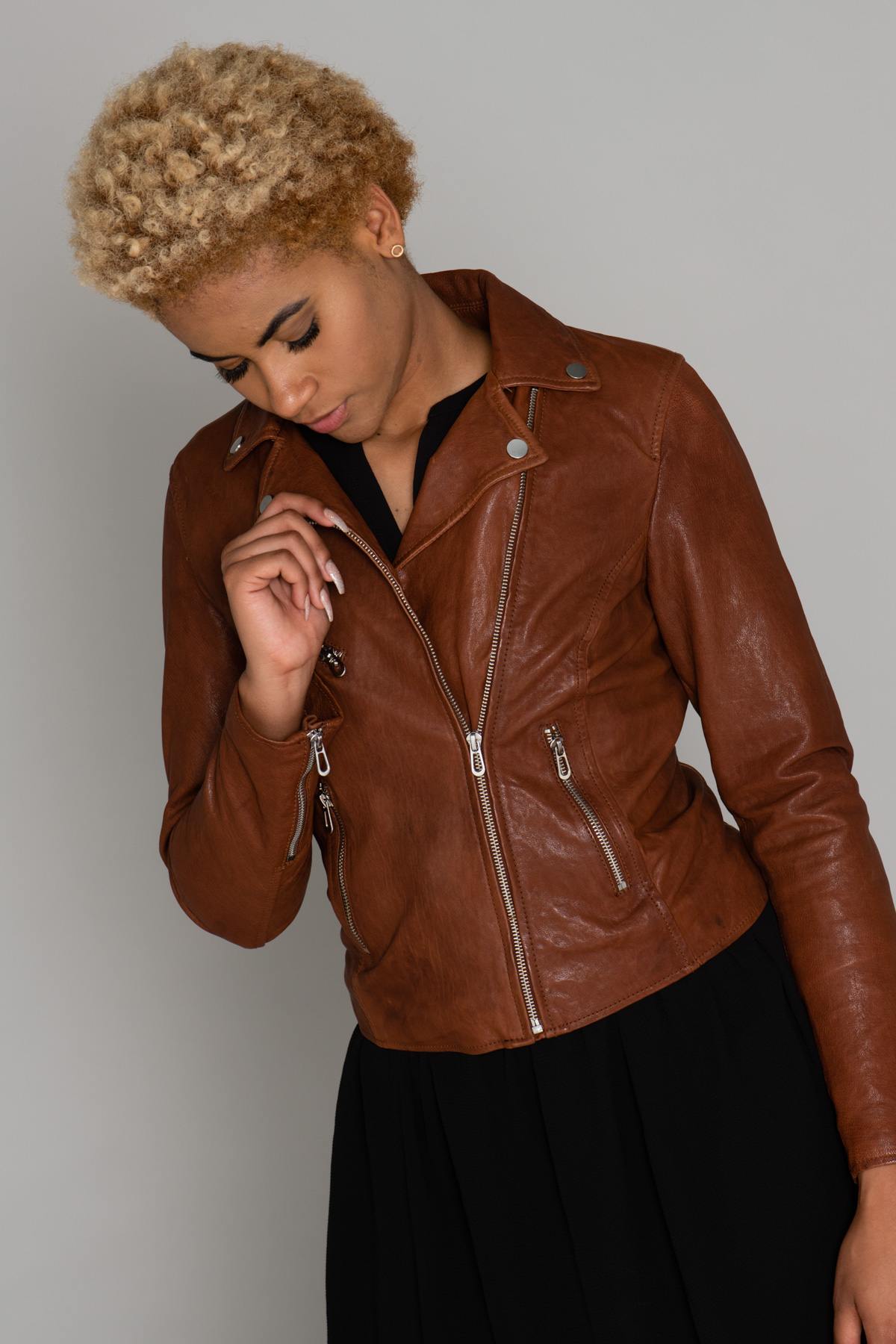 Women's cognac-colored perfecto - Image n°1