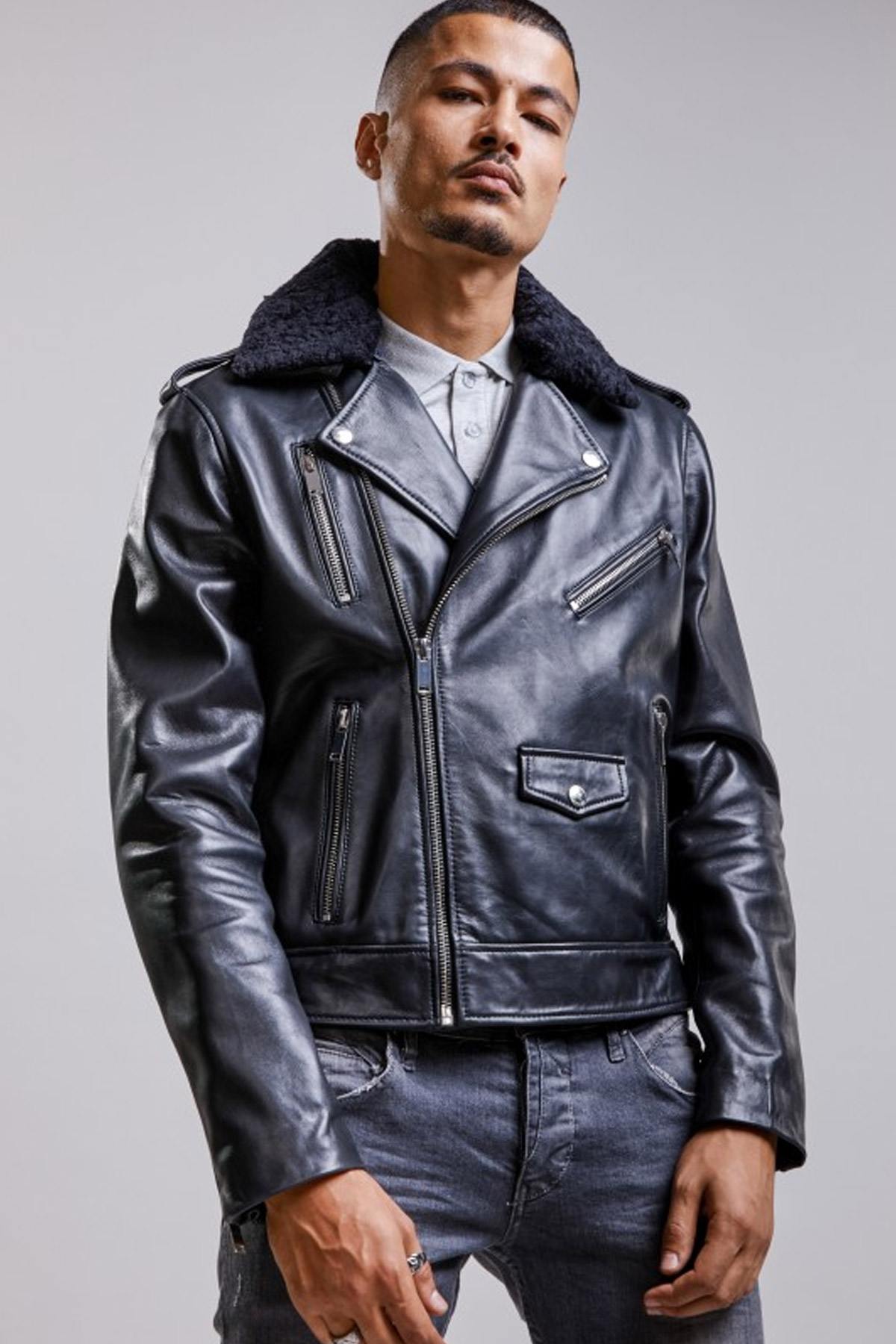 Black Biker Jacket with fur collar - Image n°1