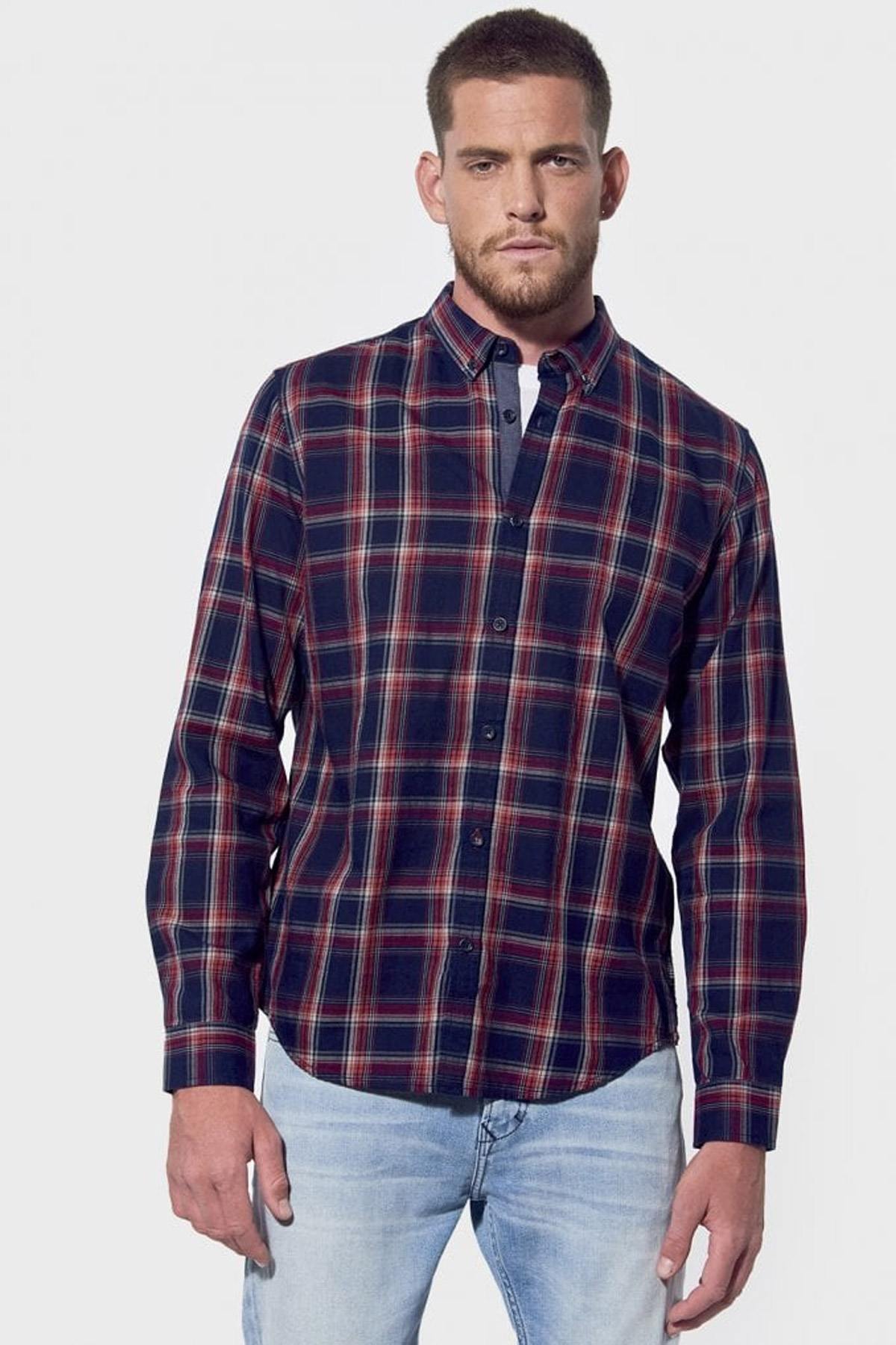 Men's checked shirt - Image n°1