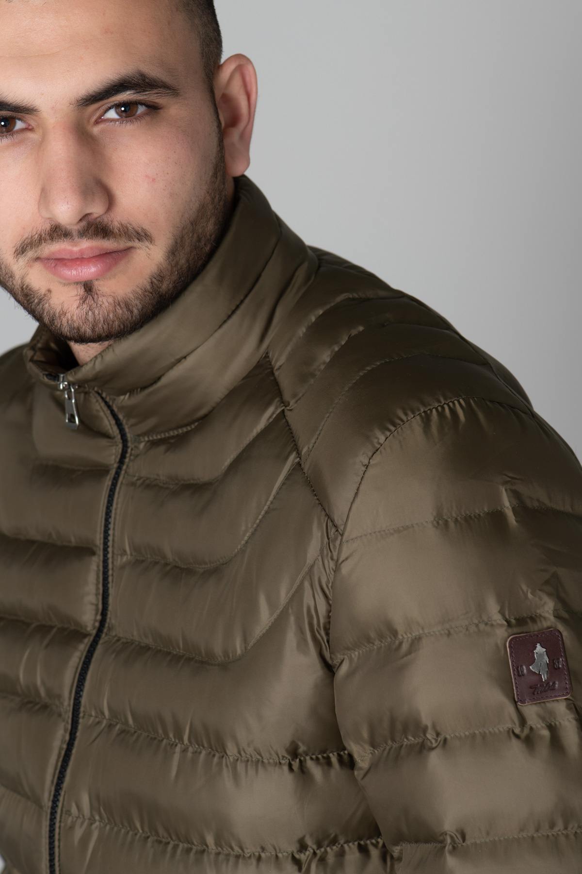 Thin khaki down jacket - Image n°7