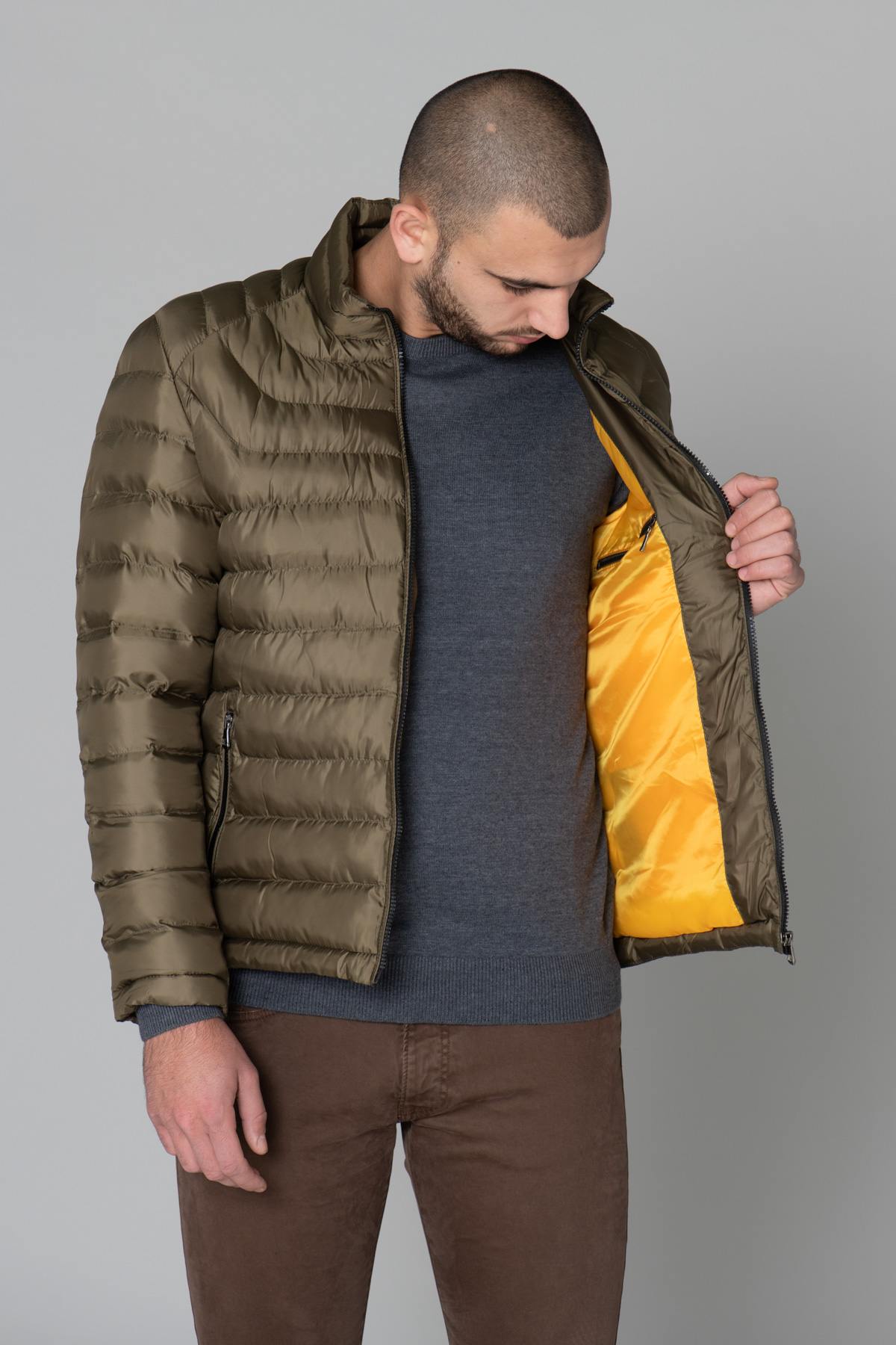 Thin khaki down jacket - Image n°4