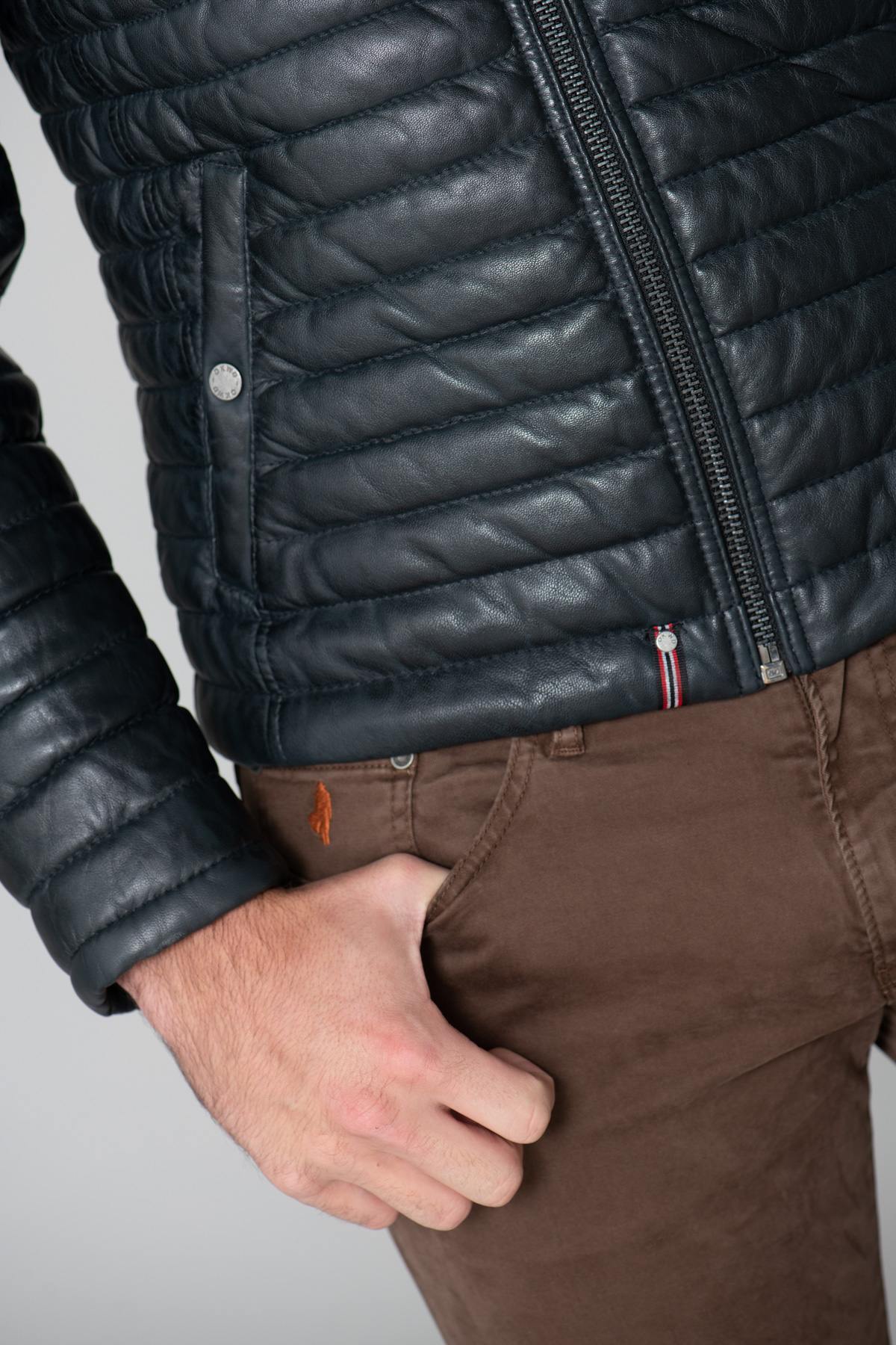 Men's light and warm down jacket - Image n°8