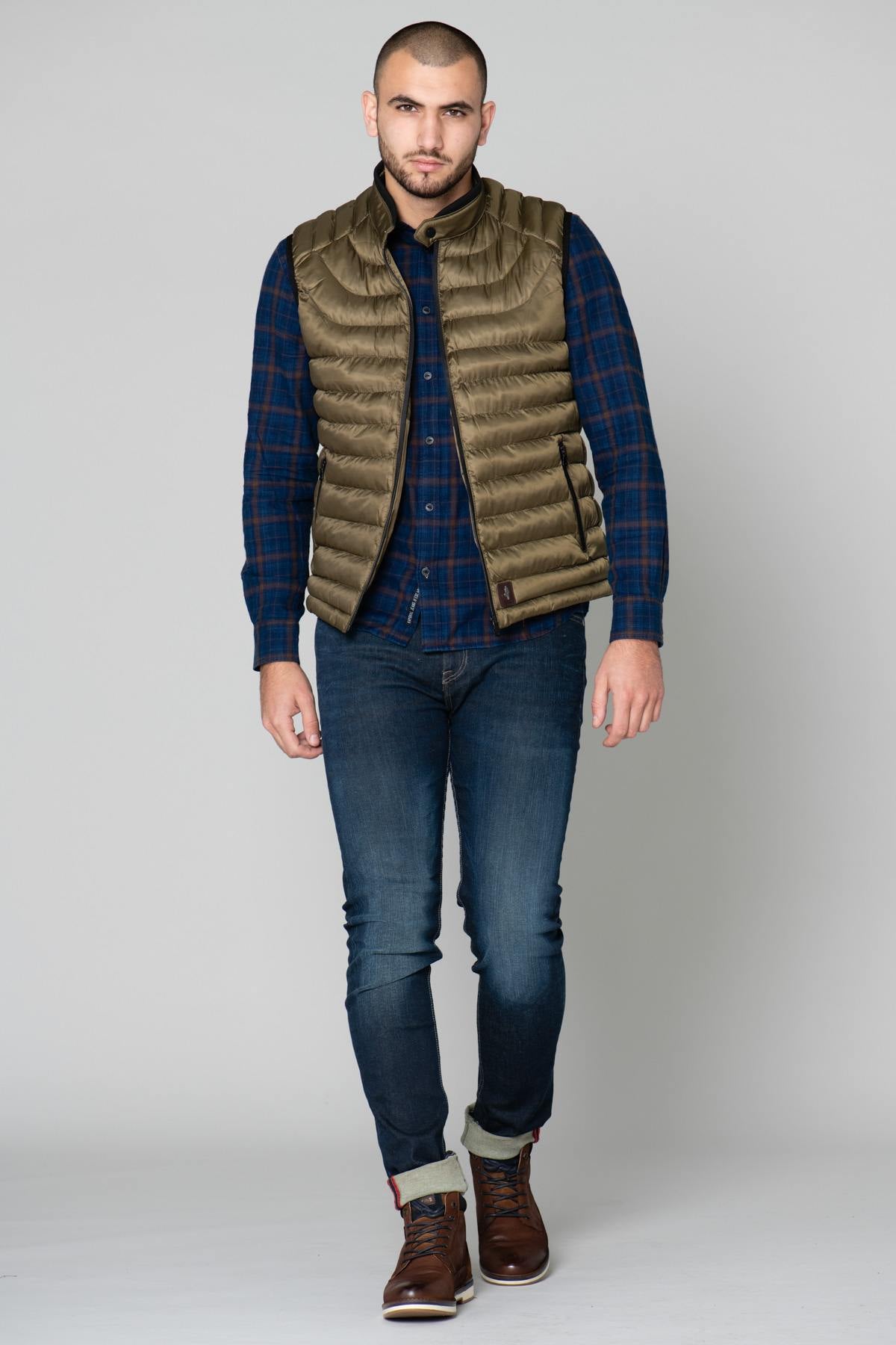 Khaki sleeveless down jacket - Image n°2