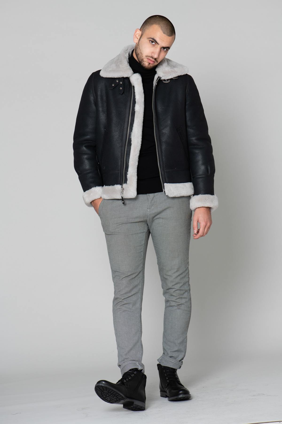 Men's black bomber jacket and white fur - Image n°2